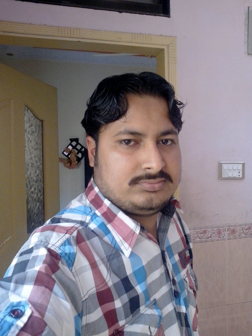 zameer168168's profile picture. 