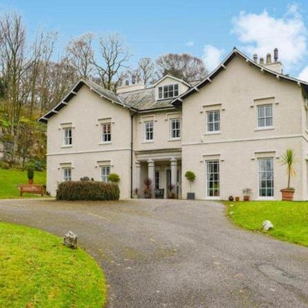 yealandhouse's profile picture. Beautiful penthouse apartment for sale - could be yours!