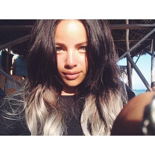 (+vibes) denise