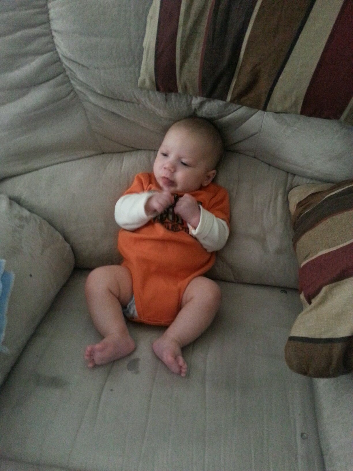 Hey my name is Kristal.  I have an amazing 3 year old daughter!!  Also have an amazing boyfriend!!  anything else ask me!!