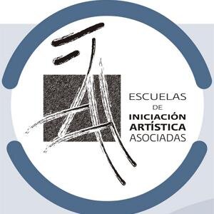 El Programa denominado Escuelas de Iniciación Artística Asociadas, pretende ampliar y 
diversificar las opciones de formación inicial.
