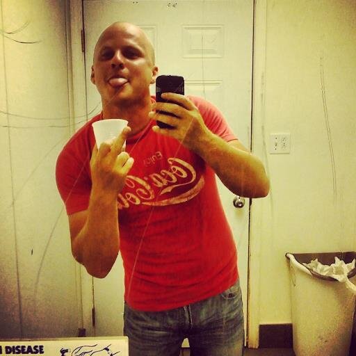 TheCrazyDrunk2's profile picture. Somewhere over the rainbow and shit...