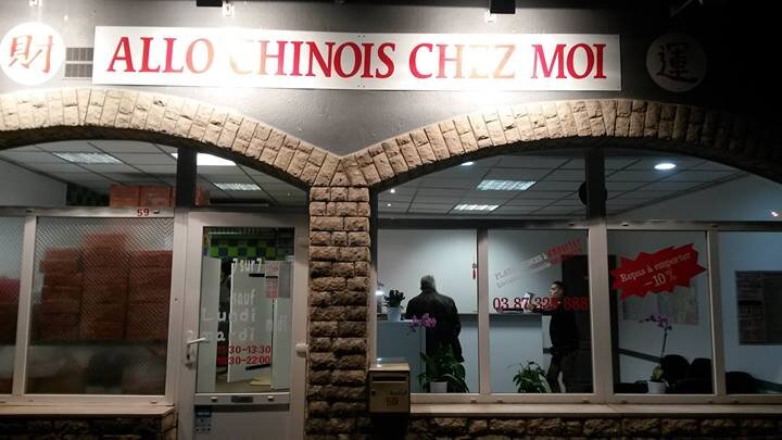 Plats Chinois à Emporter
Livraison à domicile gratuite
( Le créateur des plats CHINOIS de retour sur Metz.