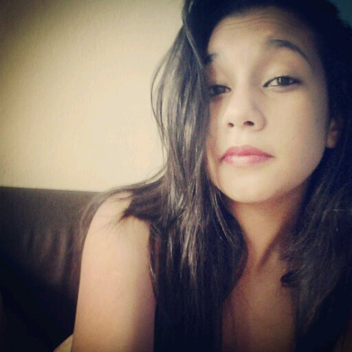 Luanete, 15 years. Instagram: @miihpires_ Whatshapp: (11) 9 9621-5454