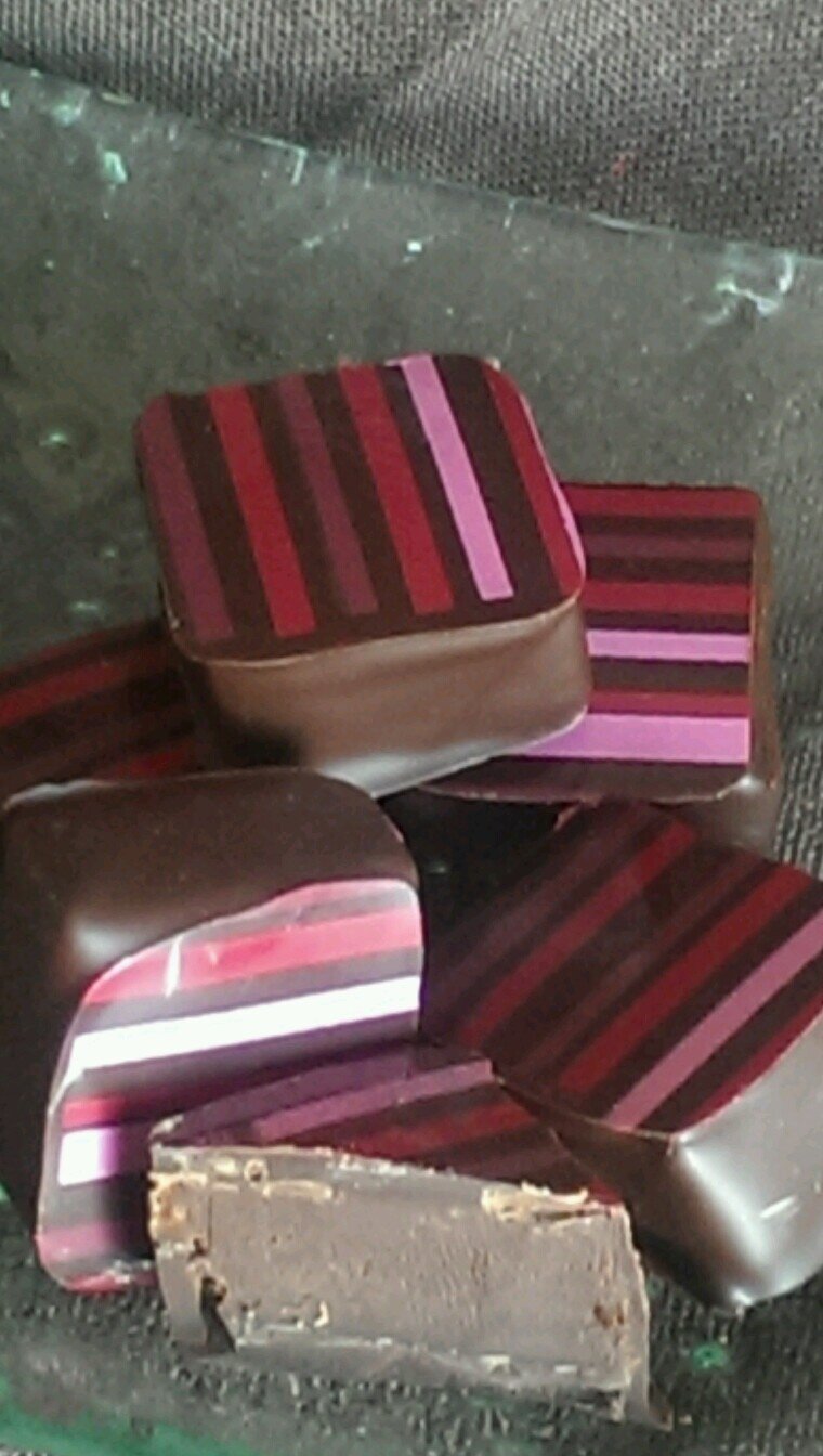 rrhoda68's profile picture. chocolatier