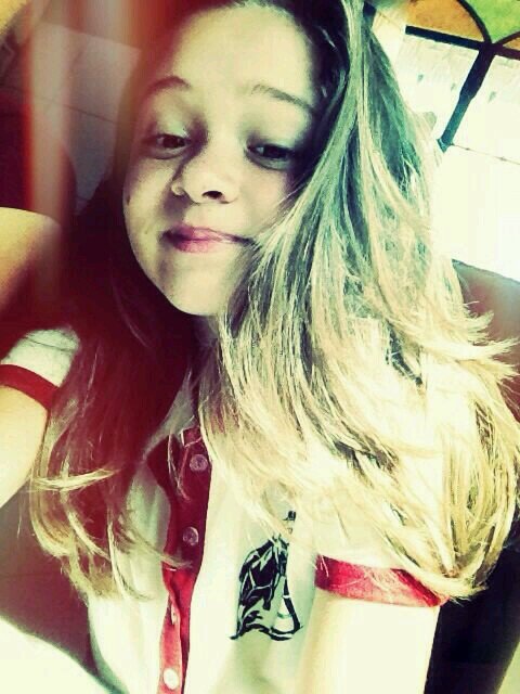 sou linda bjos