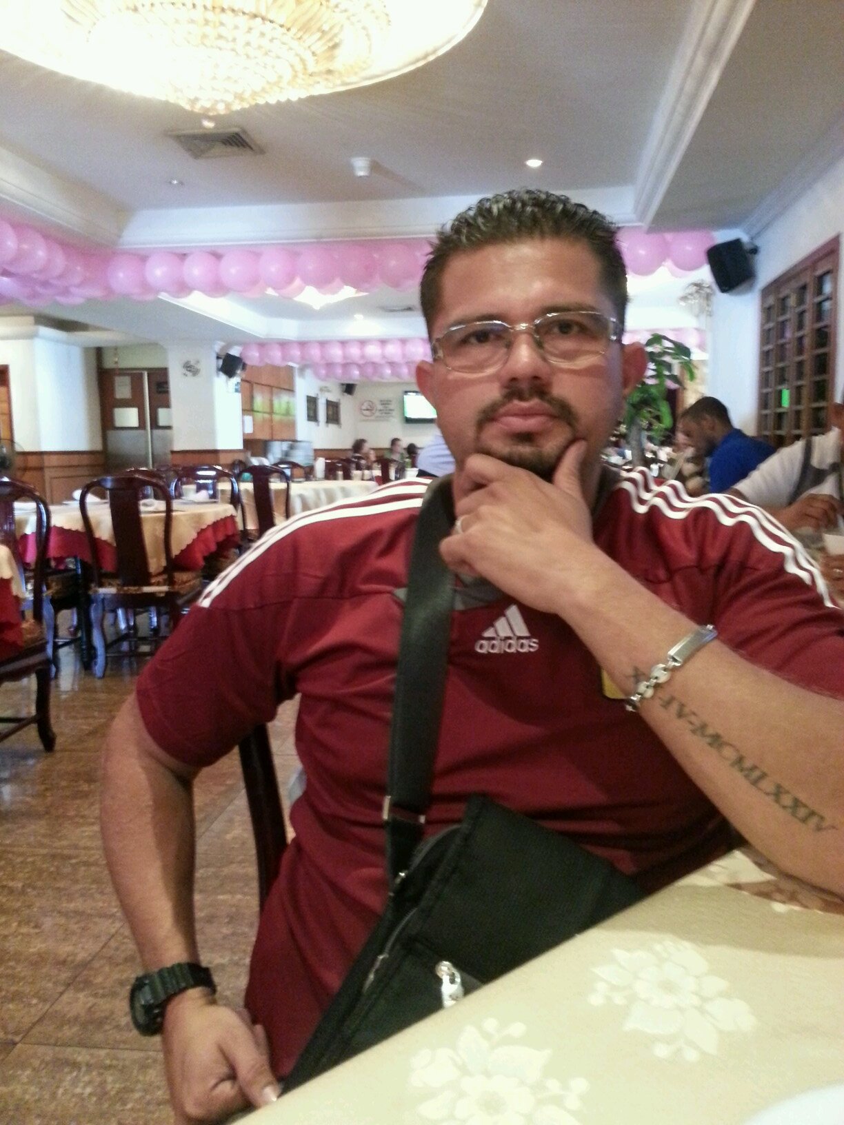 El Mejor, que te puedo decir!!!  Hijo, Hermano, Padre en fin siempre tratando de ser la mejor versión posible de mi.