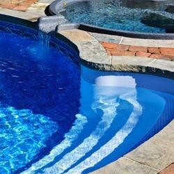 We provide repair, remodeling and maintenance on both salt and chlorine swimming pools.