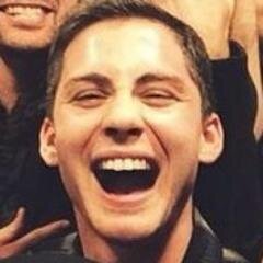 I can't describe my feelings for @loganlerman ! Im proud to be a Lermaniac !!