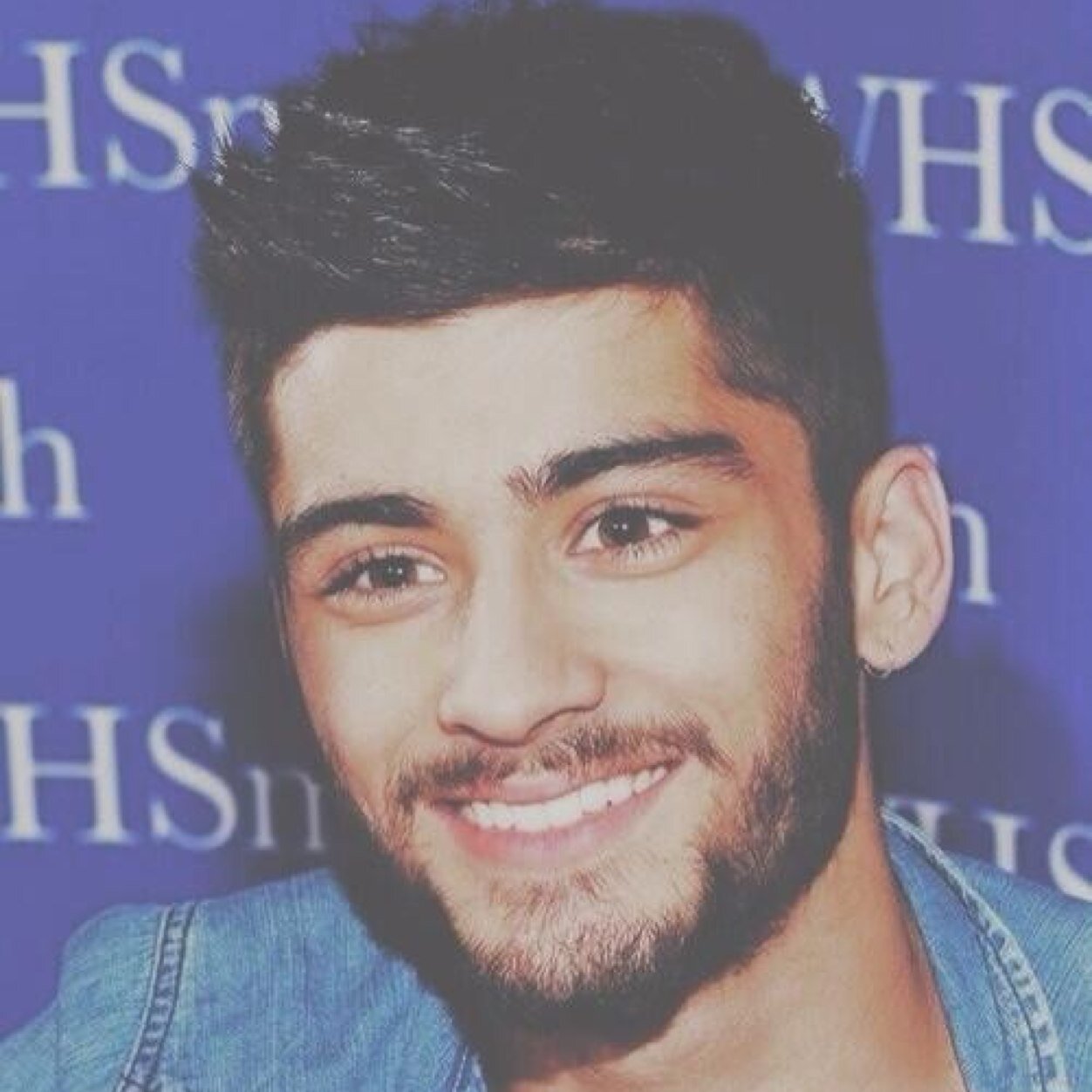 Free follow from @smilenouisx!! Follow her aha :) xx
