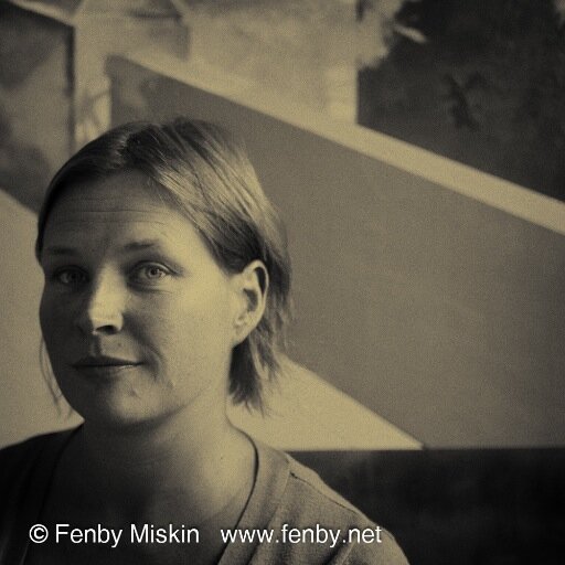 Painter, mother and teacher in training