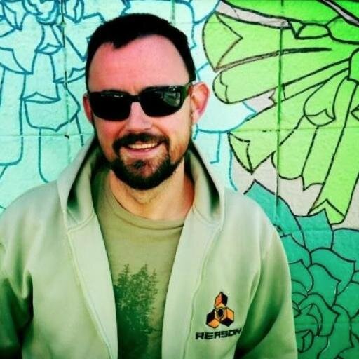 UX / UI Lead Designer at MAZ Digital. General geek and love most things digital. Audiobooks rock!