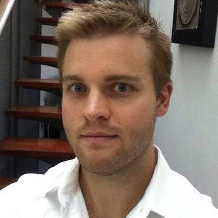 Kiwi, 3D artist, author, VR arcade owner. Briefly worked on HL2VR mod