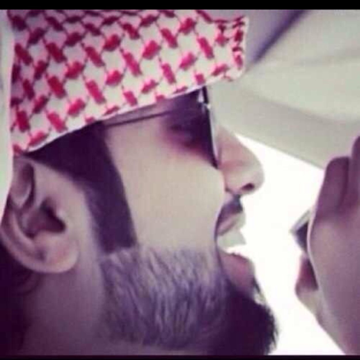 550Waw's profile picture. هْلآبٍَڱ مّرُحَبٍْآ آلآ هٌٍلآ آرَحٍْبُ غَِلآ وّآهَلٍيْنُ..! ( فـَـَـَـَـَديـَـَـَـَـَـَتـَـَـَـَـَڱ) هْلآبٍَڱ نُعْنّبَآ حٍُيَڱ حِْرّآمَ آنٍَيُ تُبَآطّيَت