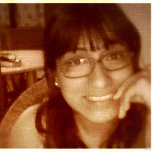 Profesora de Ingles y una gran hija y sierva de Dios