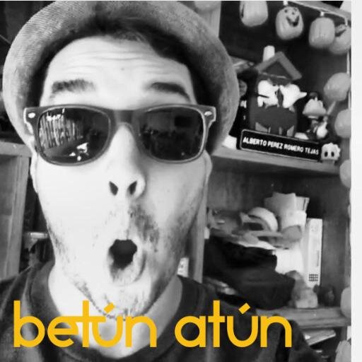 Nuevo canal de YouTube! 
Sígueme y suscríbete!!

Un canal dedicado a los cortometrajes y micrometrajes! 
http://t.co/qn9SZxHLOV
Instagram: BetunAtun