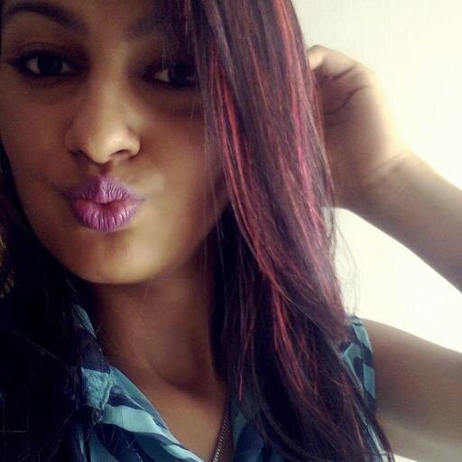 Te ver por 5 minutos me faz sorrir por 24 horas, te amo s2