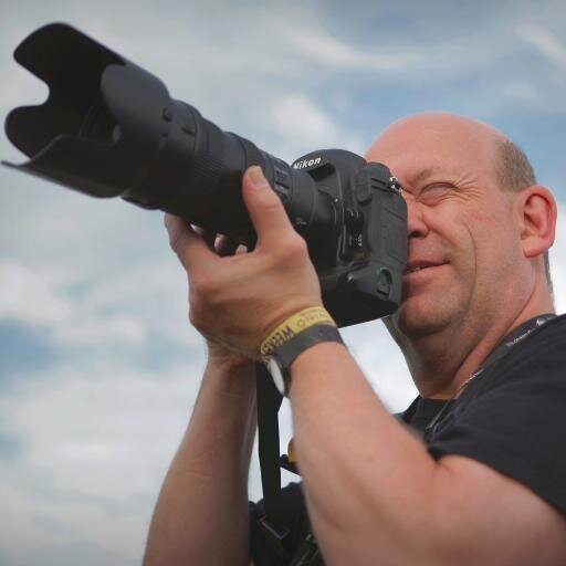 Head of Replay for @elf_official 🦓. Music Photographer (on rare occasions these days).
