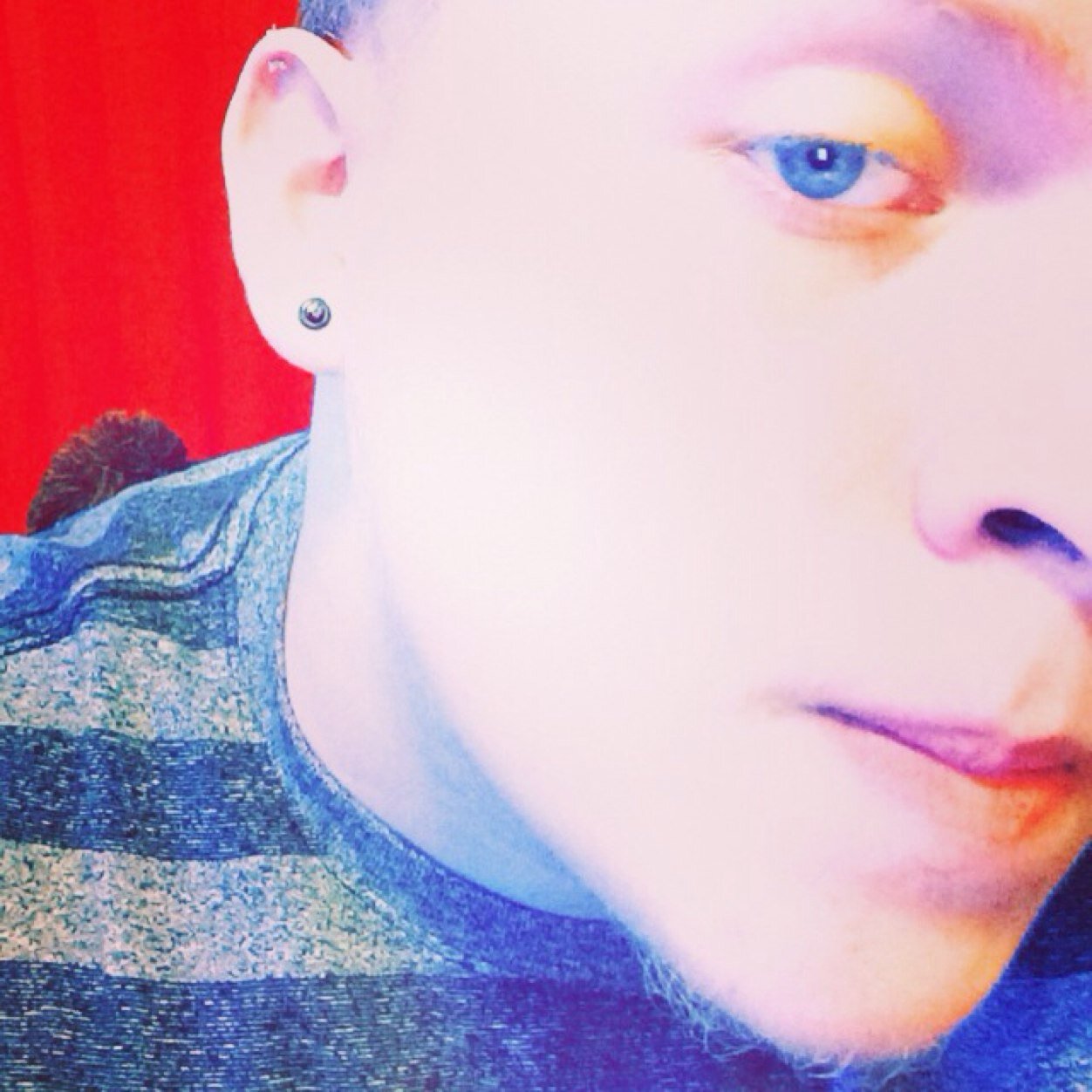#TeamTaken #TeamIphone #BlueEyes #TeamBori #TeamLeo #TeamFollowBack