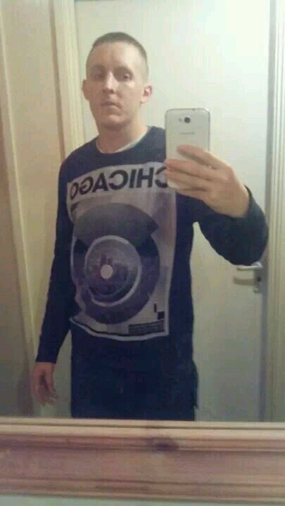 all follow or add me on facebook .            snapchat:dwa77s      bbm: 757485C1