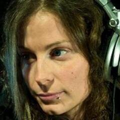 estefaniabalada's profile picture. DJ madrileña, mezclando con vinilos y componiendo temas propios con cajas de ritmos analógicas...   
 TIME TRAVEL... 
http://t.co/DO1cu5Dca5