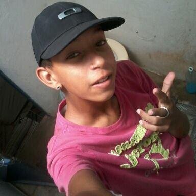 mc rafael vida loka ze povinho naao se ilude do meu sorrizo