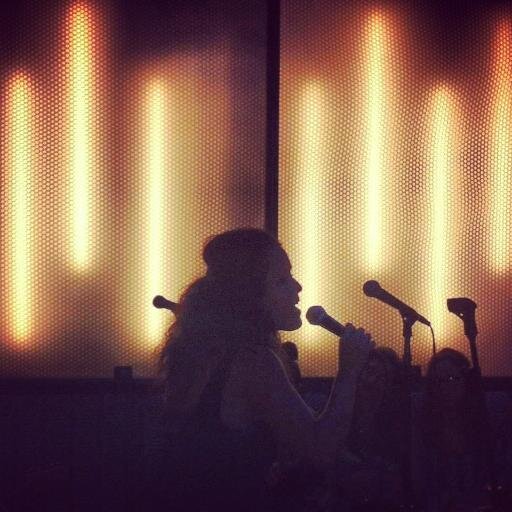 singer/songwriter. indie~soul