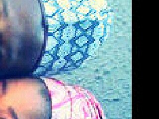 Do more,Talk less!Love meeting new pple.I'm jst me-one of ur followers,now u r reading my Bio,go ahead & follow me. #Insta_path_snapchat»Fauwazg #TeamFlwBack