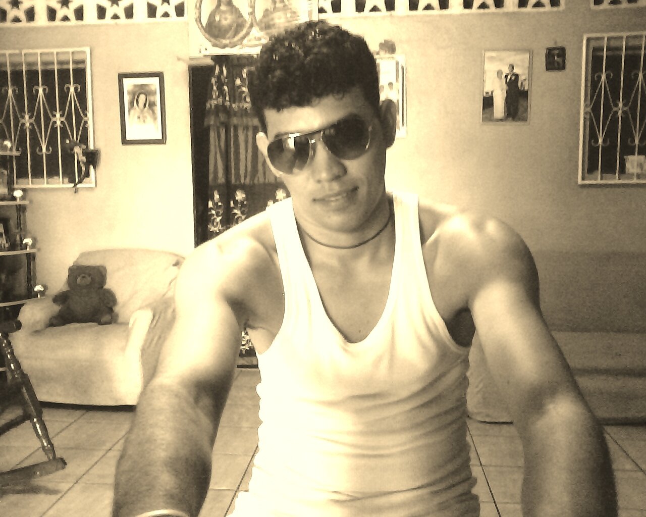 LuisBer85162614's profile picture. 