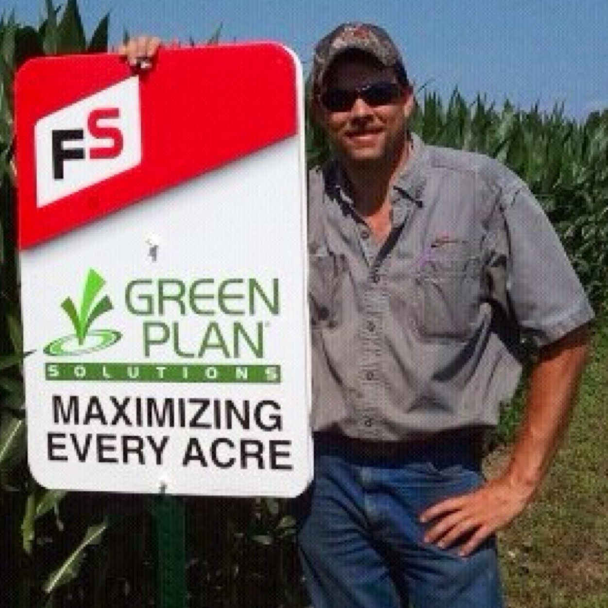 I am a crop adivisor for West Central FS. Helping farmers achieve maxium yields for 15 years.