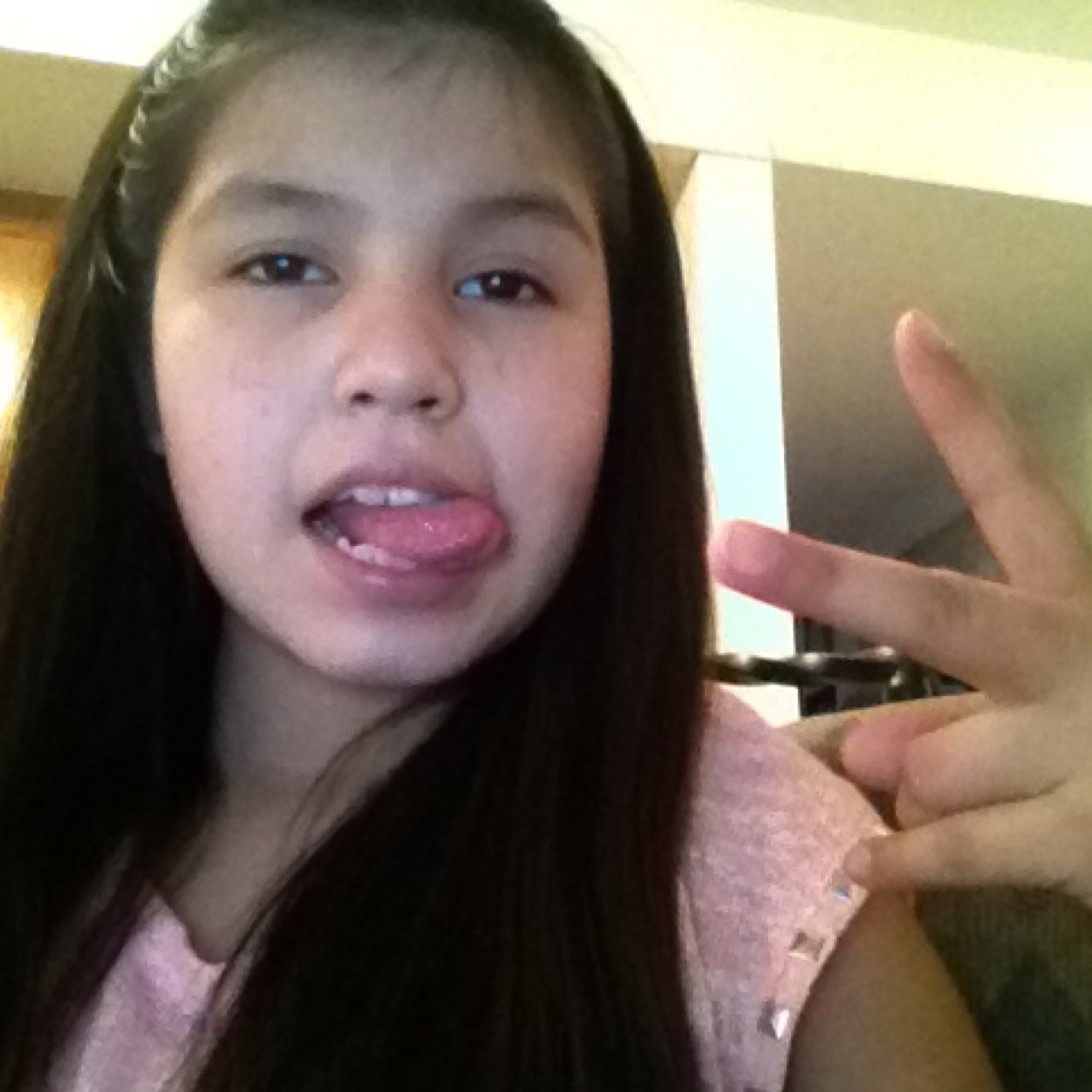 Hi my name is Jodie Sawan and im 10yrs old i live in Slave Lake but im originally from Loon Lake. I have aunty , uncles , and cousins in cadotte and loon... : )