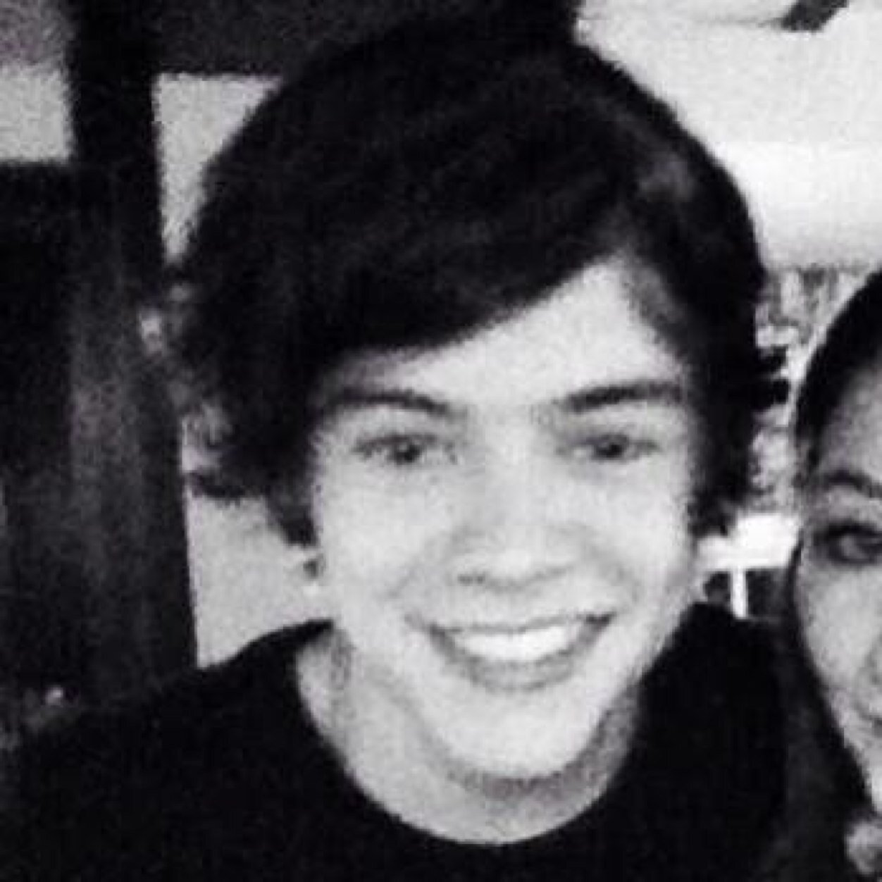 ♡ pretty please follow @patootiestyles because she just gave you a free follow. thank you, ilysm. ♡