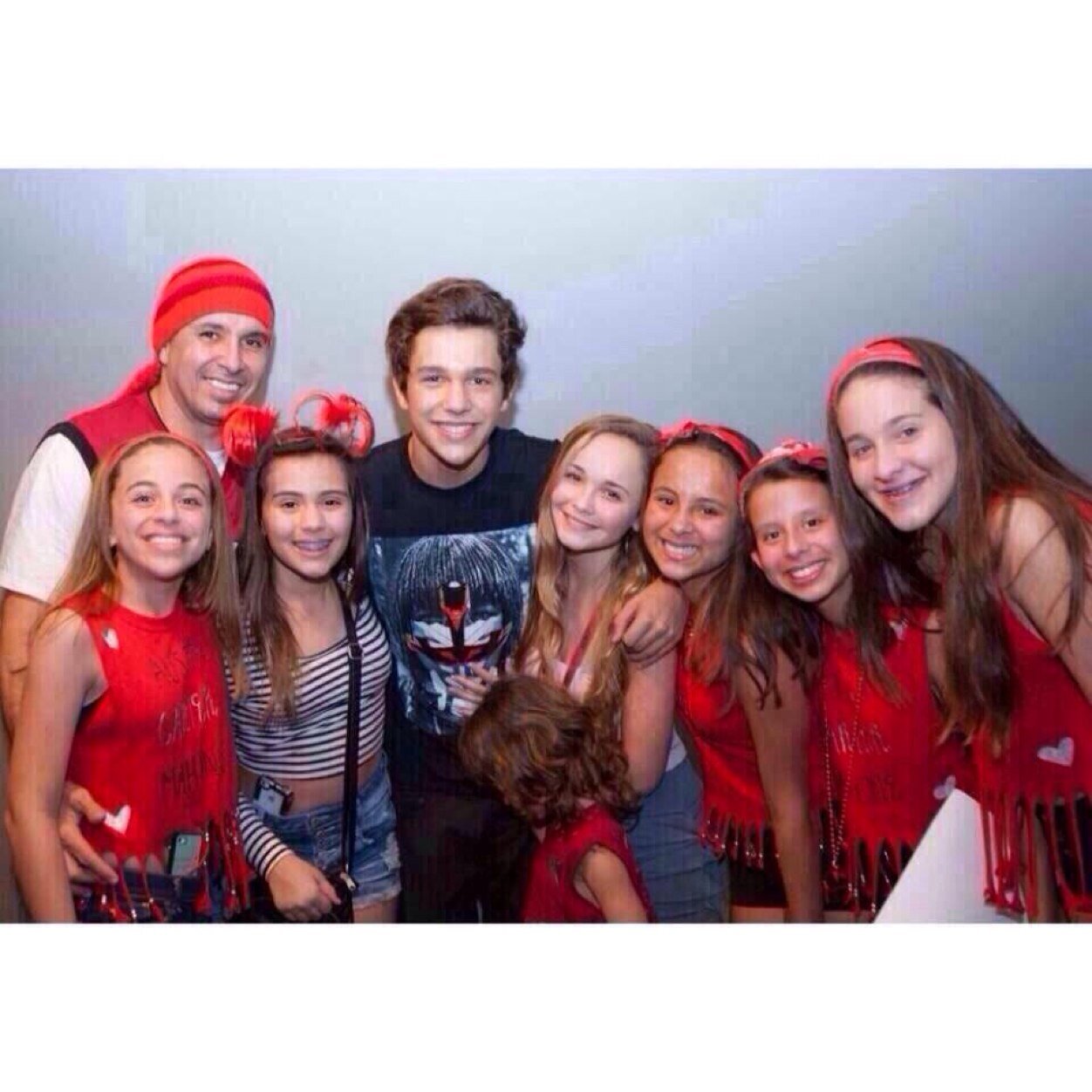 Austindontevenn's profile picture. Well congrats on your free follow❘Dont follow back, follow me back on @Catloves1DandJB ↓also follow me on instagram↓ http://t.co/z21aOMZlxx