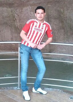 AdolfoMendoza09's profile picture. 