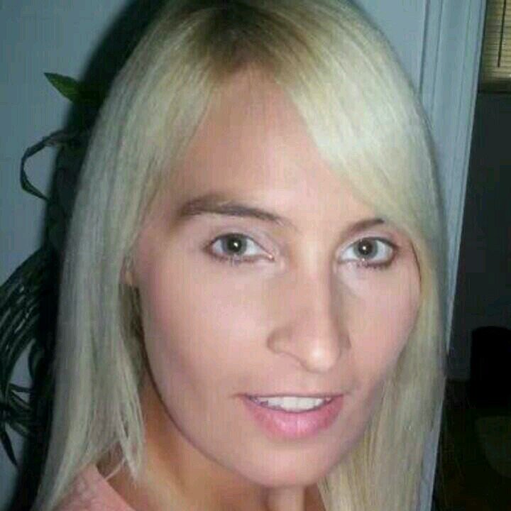 ACurrynRich95's profile picture. 