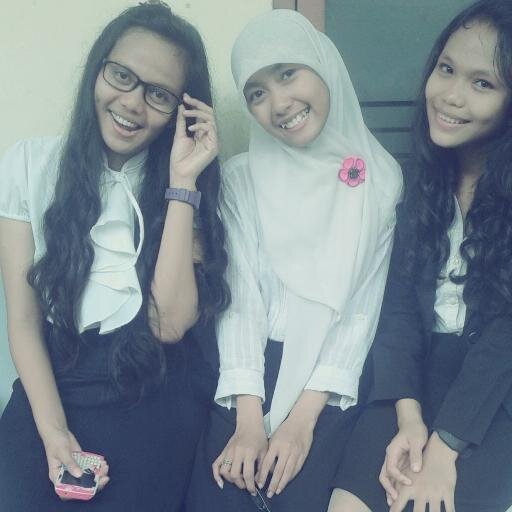 dewipurwita4's profile picture. Lollipop