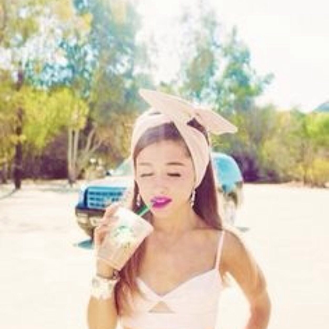 IF YOU FOLLOW ILL FOLLOW BACK! :) 100% follow back! :)