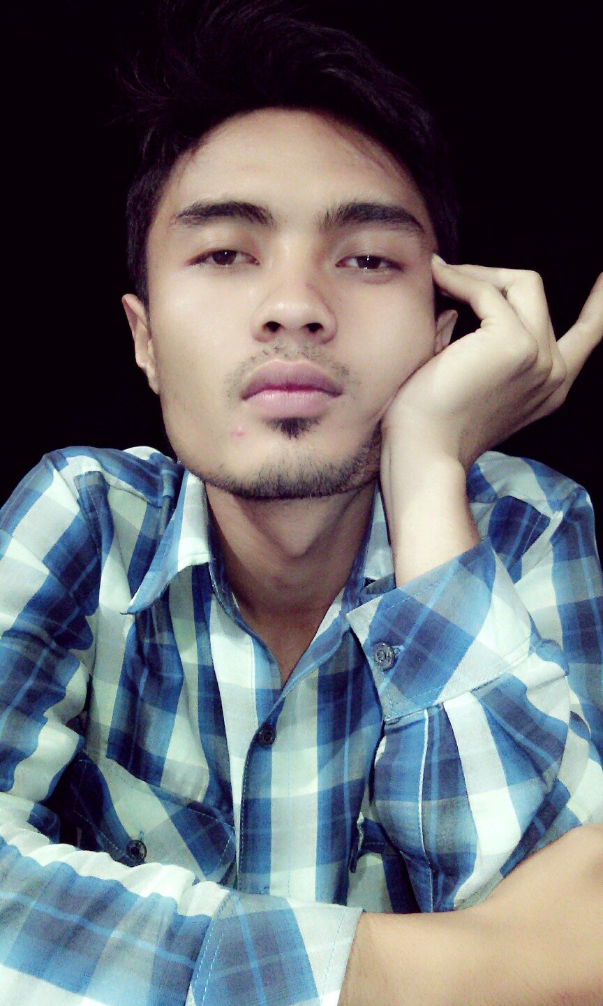 coresystem42's profile picture. Hidup ini indah, jika dinikmati...