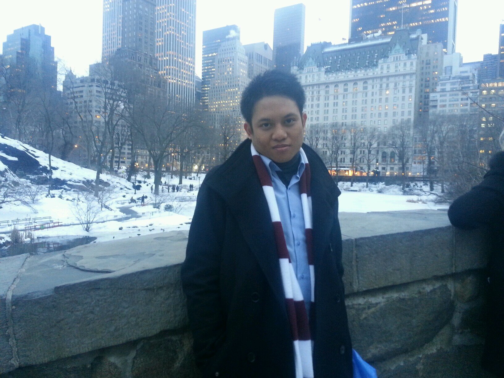 as_ekawinata's profile picture. Beginner violinist, casual gamer, professional dreamer, free-time novelist, occasional friend, full-time son/brother, and a vacant lover.