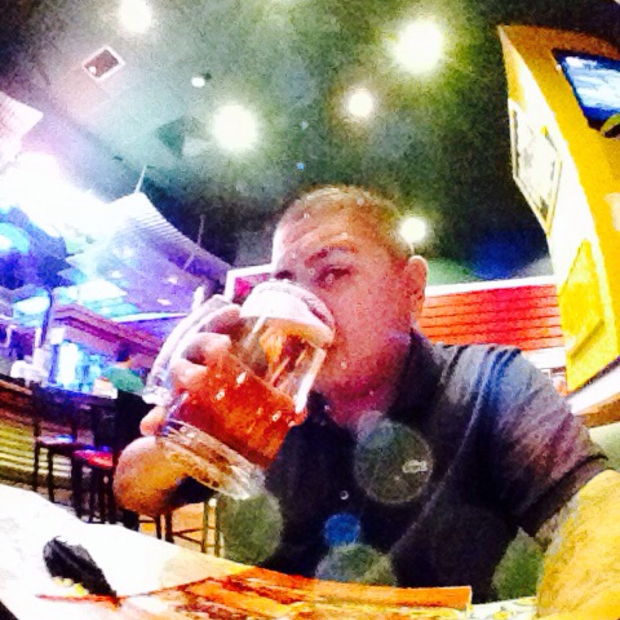 Former wedding MC and ESL teacher and what ever else might be challenging! Instagram vsanc12
