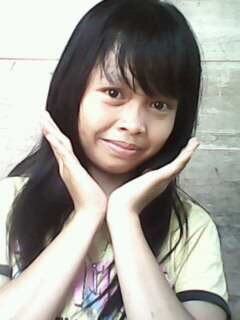 ChellyAnggraini's profile picture. 