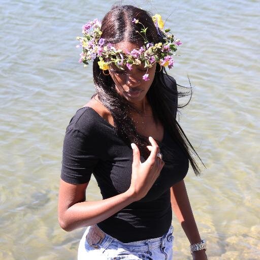 I don't wanna be rich, I just want to be somebody. @jbholistic_practices_