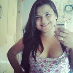 Colorada, 1,60 de pura sedução, 17aninhos, sou de virgem, tô noiva e eu me amo, segue ae http://t.co/1RTa8XJ4gc