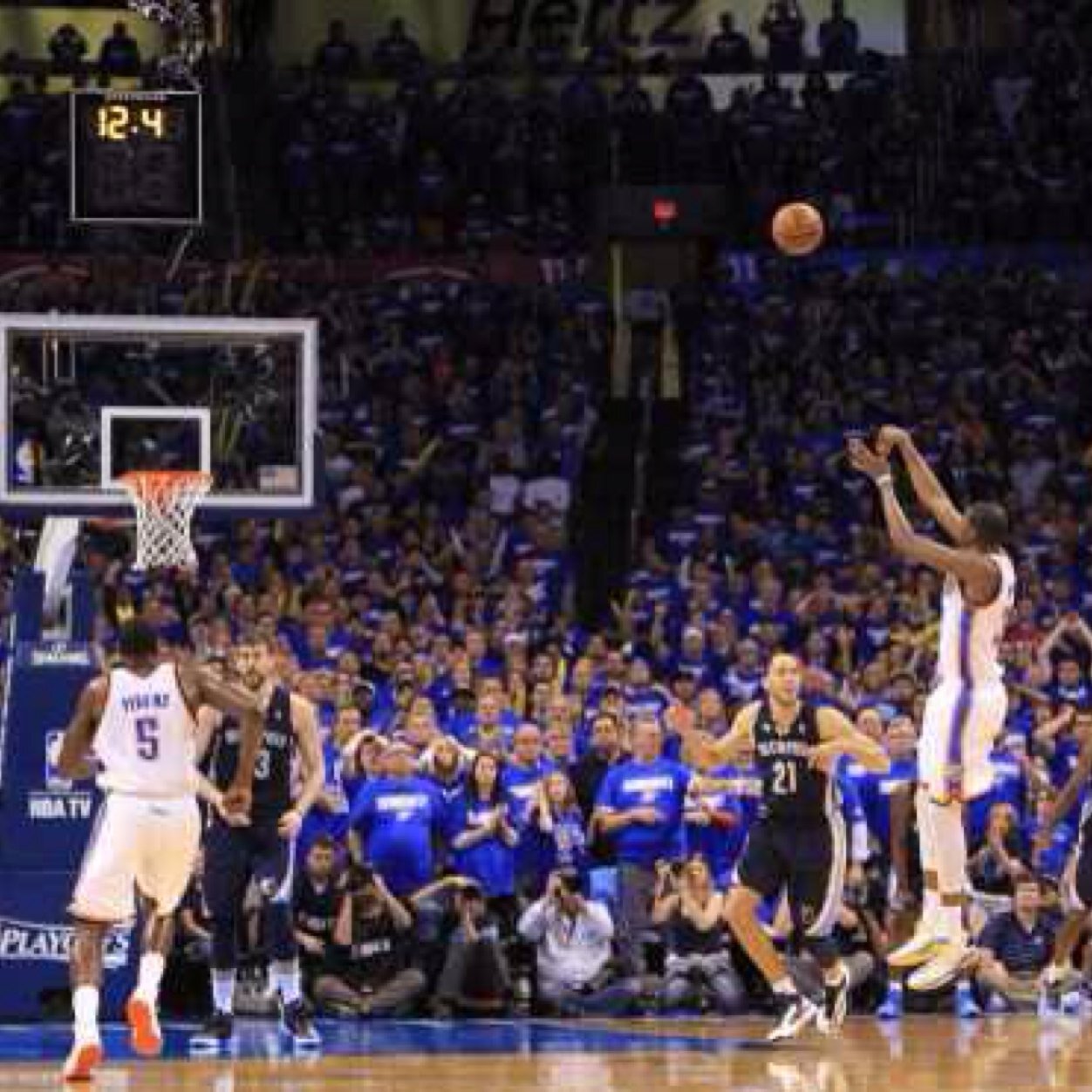 Showing The Best Sport pictures Throughout All Sports!