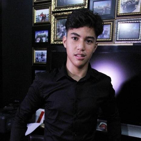 BuattYou's profile picture. Official Account Twitter Ahmad El Jalaludin Rumi . I was a hard worker who always wants beatify parents. :)