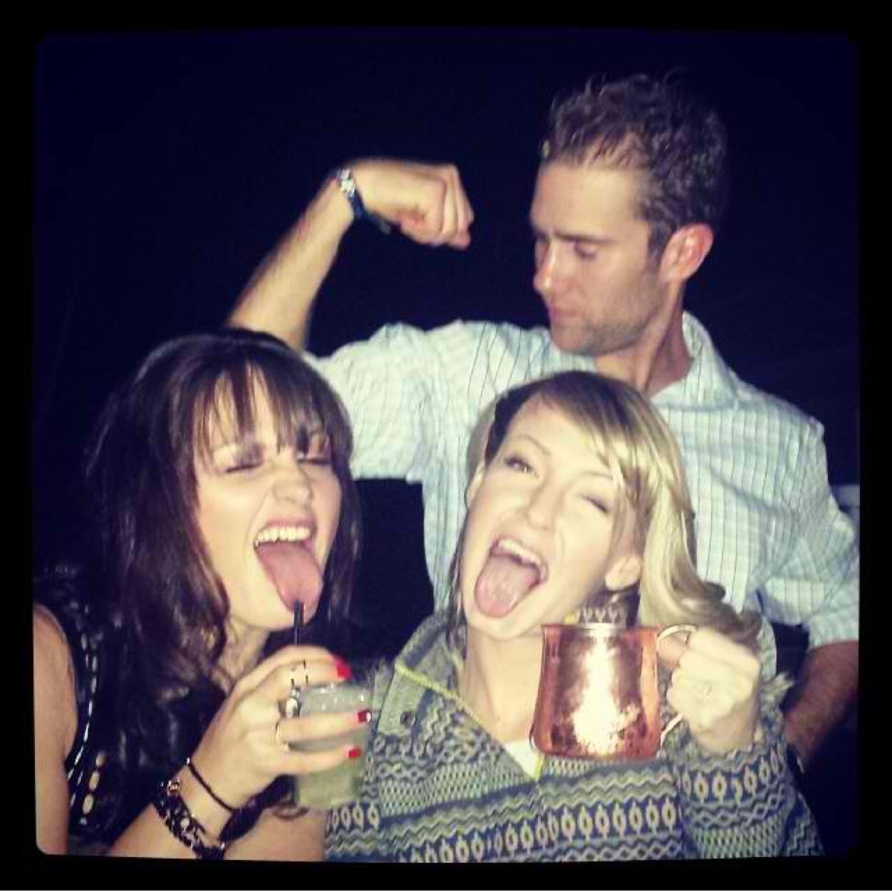 Smoosh1991's profile picture. Dont chase anythinv but drink and dreams!