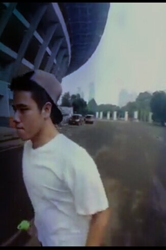 Rinonovidias's profile picture. Just do whatever makes you happy