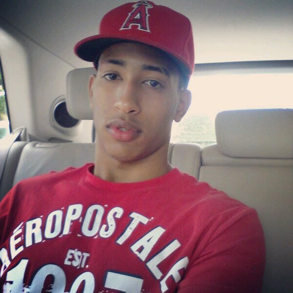 Douglasalain_'s profile picture. 
