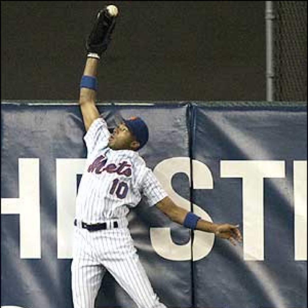 NYMlife's profile picture. 