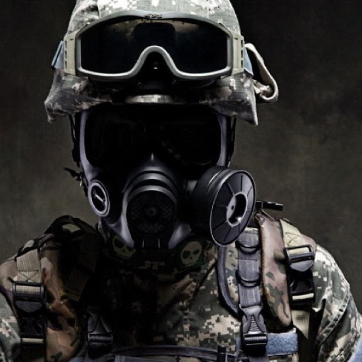 Games|minecraft|gears of war|cod ghosts|legos|animals|instagram|science|black ops 2|computor geek|amnesia|Dubstep|Gmod|Half-Life 2|